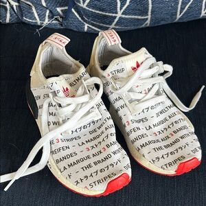 Adidas nmd r1 Tokyo boy’s size 5.5
